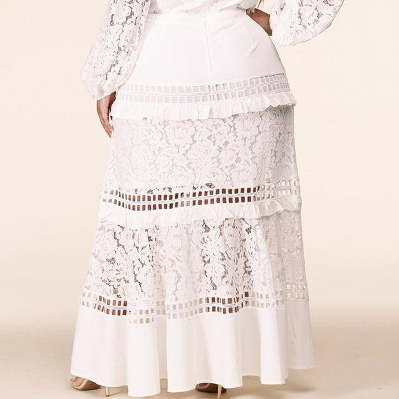 Lace White Maxi Dress - Picture 3 of 3